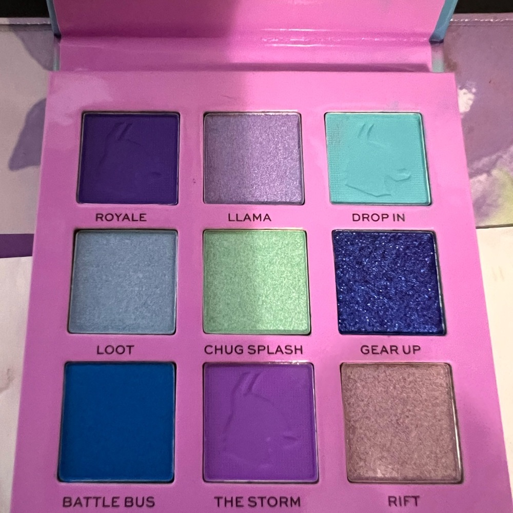 Fortnite Revolution Shadow pallette